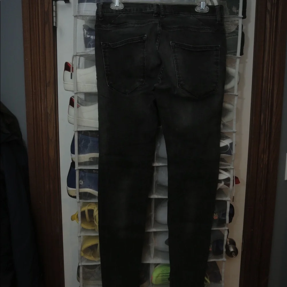 Zara Man Black Skinny Jeans - Picture 2 of 5